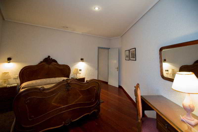 Hotel Los Perales Puebla de Sanabria Kültér fotó